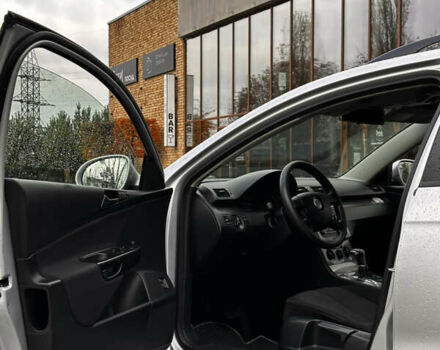 Серый Фольксваген Пассат, объемом двигателя 1.97 л и пробегом 349 тыс. км за 4850 $, фото 42 на Automoto.ua