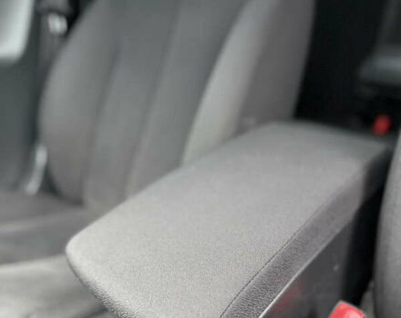 Серый Фольксваген Пассат, объемом двигателя 1.97 л и пробегом 286 тыс. км за 6750 $, фото 33 на Automoto.ua