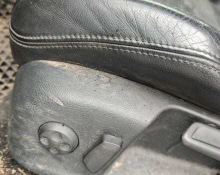 Сірий Фольксваген Пассат, об'ємом двигуна 1.9 л та пробігом 302 тис. км за 2100 $, фото 4 на Automoto.ua