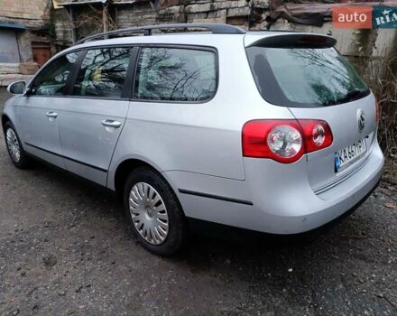 Серый Фольксваген Пассат, объемом двигателя 1.97 л и пробегом 187 тыс. км за 5700 $, фото 4 на Automoto.ua