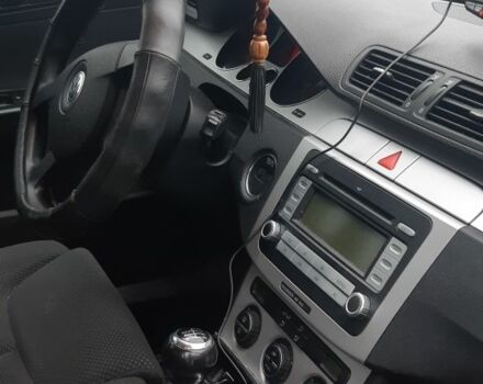 Сірий Фольксваген Пассат, об'ємом двигуна 2 л та пробігом 280 тис. км за 3850 $, фото 3 на Automoto.ua