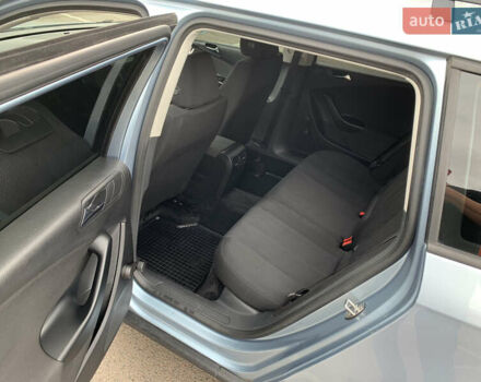 Серый Фольксваген Пассат, объемом двигателя 1.9 л и пробегом 230 тыс. км за 7500 $, фото 12 на Automoto.ua