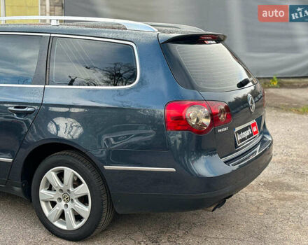 Серый Фольксваген Пассат, объемом двигателя 1.8 л и пробегом 292 тыс. км за 8740 $, фото 8 на Automoto.ua