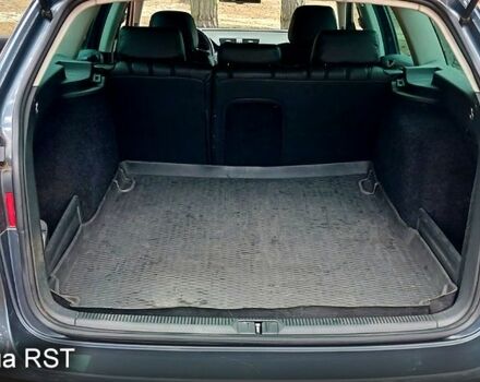 Серый Фольксваген Пассат, объемом двигателя 1.4 л и пробегом 320 тыс. км за 5400 $, фото 10 на Automoto.ua