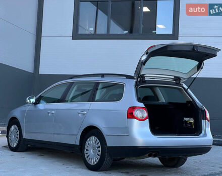 Сірий Фольксваген Пассат, об'ємом двигуна 1.97 л та пробігом 245 тис. км за 5999 $, фото 39 на Automoto.ua