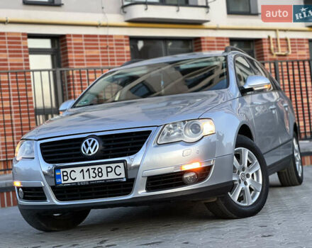 Сірий Фольксваген Пассат, об'ємом двигуна 1.97 л та пробігом 296 тис. км за 6750 $, фото 1 на Automoto.ua