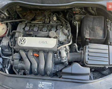 Сірий Фольксваген Пассат, об'ємом двигуна 2 л та пробігом 258 тис. км за 6000 $, фото 8 на Automoto.ua