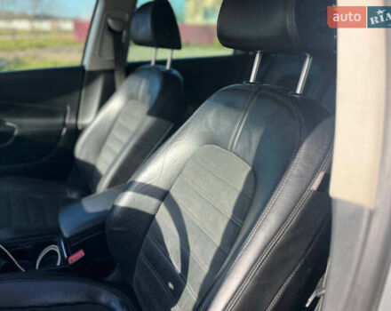 Сірий Фольксваген Пассат, об'ємом двигуна 1.8 л та пробігом 311 тис. км за 6500 $, фото 12 на Automoto.ua