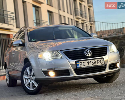 Сірий Фольксваген Пассат, об'ємом двигуна 2 л та пробігом 295 тис. км за 6999 $, фото 3 на Automoto.ua