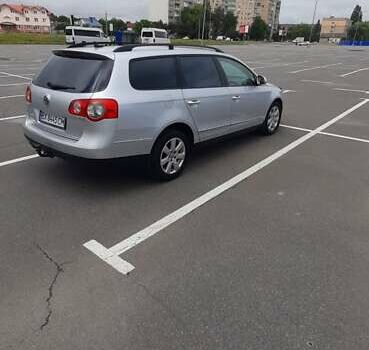 Серый Фольксваген Пассат, объемом двигателя 1.97 л и пробегом 349 тыс. км за 7200 $, фото 6 на Automoto.ua