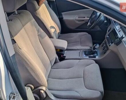 Серый Фольксваген Пассат, объемом двигателя 1.39 л и пробегом 225 тыс. км за 7100 $, фото 12 на Automoto.ua