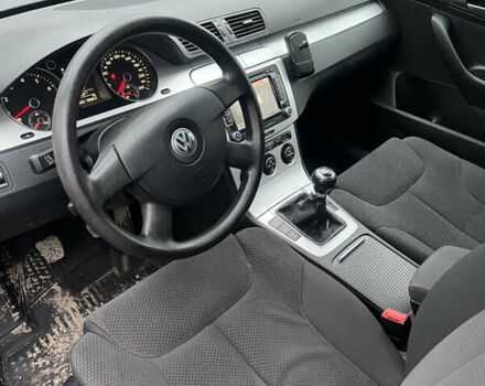 Серый Фольксваген Пассат, объемом двигателя 1.39 л и пробегом 252 тыс. км за 7000 $, фото 10 на Automoto.ua