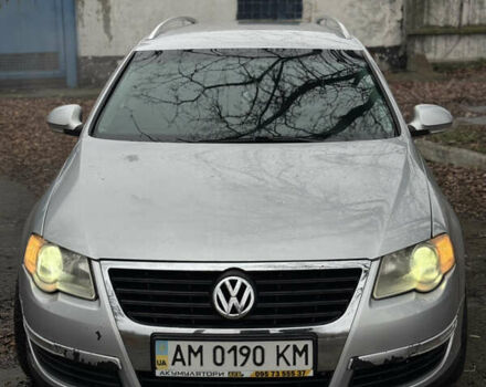 Серый Фольксваген Пассат, объемом двигателя 1.39 л и пробегом 318 тыс. км за 4400 $, фото 1 на Automoto.ua