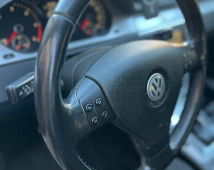 Серый Фольксваген Пассат, объемом двигателя 1.97 л и пробегом 257 тыс. км за 7699 $, фото 16 на Automoto.ua