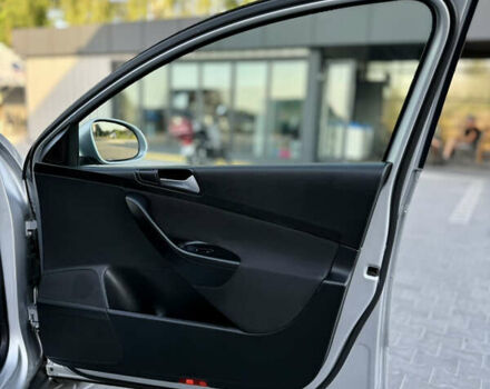 Сірий Фольксваген Пассат, об'ємом двигуна 1.4 л та пробігом 211 тис. км за 6750 $, фото 80 на Automoto.ua