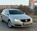 Серый Фольксваген Пассат, объемом двигателя 1.6 л и пробегом 250 тыс. км за 5650 $, фото 1 на Automoto.ua
