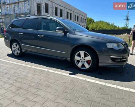 Серый Фольксваген Пассат, объемом двигателя 1.97 л и пробегом 234 тыс. км за 7950 $, фото 17 на Automoto.ua