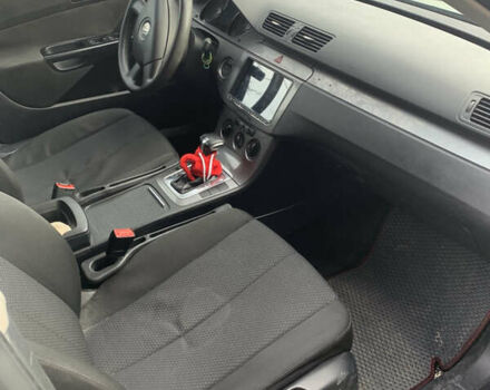 Серый Фольксваген Пассат, объемом двигателя 1.97 л и пробегом 287 тыс. км за 5500 $, фото 3 на Automoto.ua