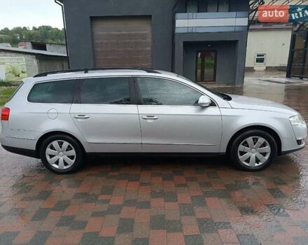 Сірий Фольксваген Пассат, об'ємом двигуна 2 л та пробігом 215 тис. км за 7500 $, фото 1 на Automoto.ua