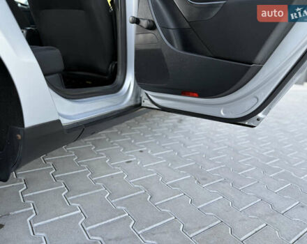 Серый Фольксваген Пассат, объемом двигателя 1.4 л и пробегом 211 тыс. км за 6750 $, фото 77 на Automoto.ua