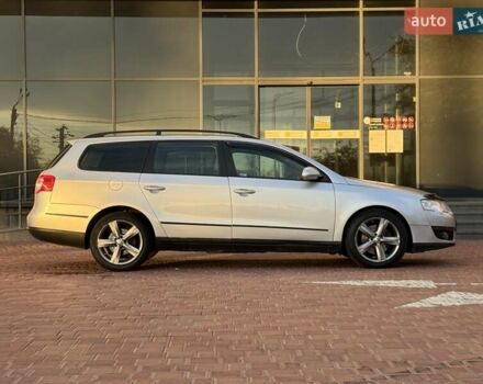 Фольксваген Пассат 2009 в Одессе на Automoto.ua Серый Фольксваген Пассат, объемом двигателя 2 л и пробегом 279 тыс. км за 6200 $, фото 13 на Automoto.ua