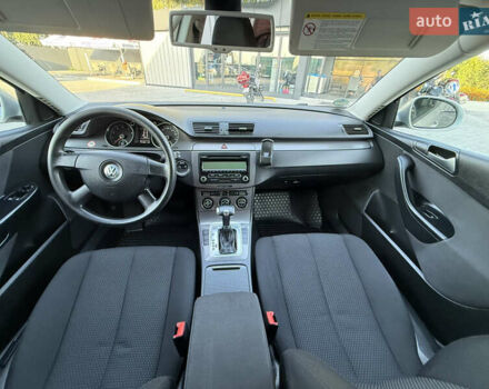 Серый Фольксваген Пассат, объемом двигателя 1.4 л и пробегом 211 тыс. км за 6750 $, фото 71 на Automoto.ua