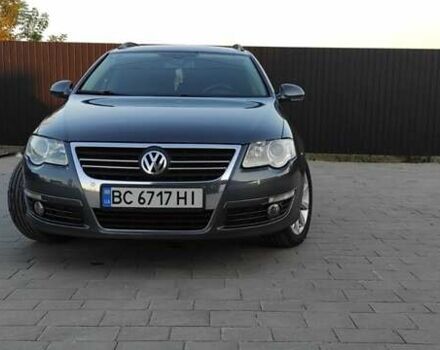 Серый Фольксваген Пассат, объемом двигателя 1.6 л и пробегом 262 тыс. км за 7000 $, фото 1 на Automoto.ua