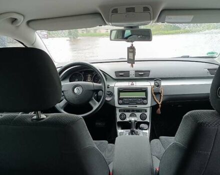 Сірий Фольксваген Пассат, об'ємом двигуна 2 л та пробігом 215 тис. км за 7500 $, фото 11 на Automoto.ua