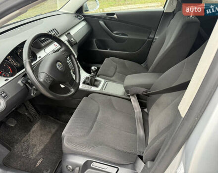 Серый Фольксваген Пассат, объемом двигателя 1.4 л и пробегом 225 тыс. км за 6850 $, фото 9 на Automoto.ua