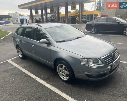 Серый Фольксваген Пассат, объемом двигателя 1.8 л и пробегом 271 тыс. км за 5800 $, фото 2 на Automoto.ua