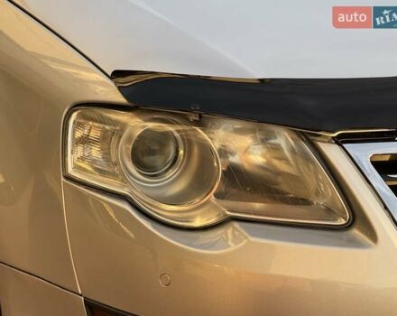 Фольксваген Пассат 2009 в Одессе на Automoto.ua Серый Фольксваген Пассат, объемом двигателя 2 л и пробегом 279 тыс. км за 6200 $, фото 11 на Automoto.ua