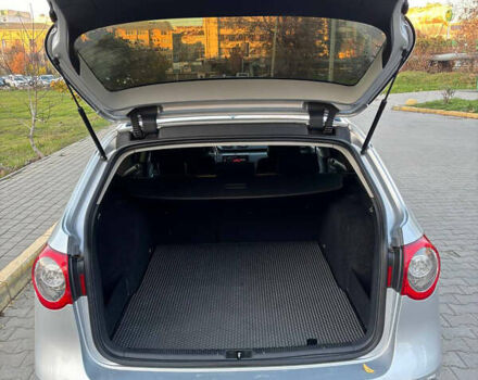 Серый Фольксваген Пассат, объемом двигателя 1.97 л и пробегом 208 тыс. км за 7500 $, фото 18 на Automoto.ua