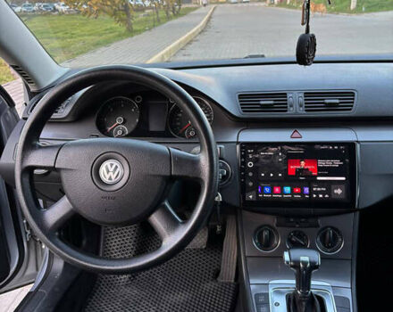 Серый Фольксваген Пассат, объемом двигателя 1.97 л и пробегом 208 тыс. км за 7500 $, фото 9 на Automoto.ua