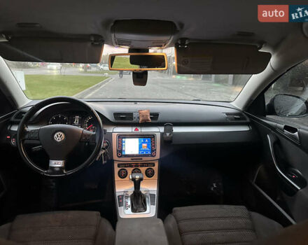 Серый Фольксваген Пассат, объемом двигателя 1.97 л и пробегом 258 тыс. км за 6500 $, фото 7 на Automoto.ua