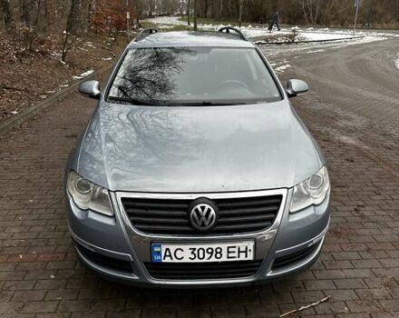 Сірий Фольксваген Пассат, об'ємом двигуна 1.6 л та пробігом 240 тис. км за 6200 $, фото 1 на Automoto.ua
