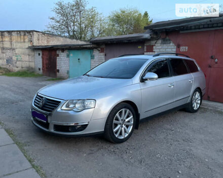Серый Фольксваген Пассат, объемом двигателя 1.4 л и пробегом 200 тыс. км за 8400 $, фото 4 на Automoto.ua