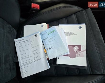 Сірий Фольксваген Пассат, об'ємом двигуна 1.8 л та пробігом 212 тис. км за 7500 $, фото 69 на Automoto.ua