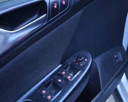 Серый Фольксваген Пассат, объемом двигателя 3.19 л и пробегом 309 тыс. км за 4700 $, фото 7 на Automoto.ua