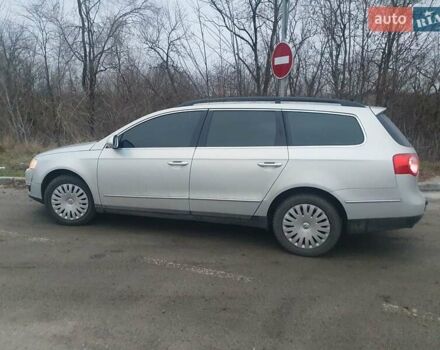 Сірий Фольксваген Пассат, об'ємом двигуна 1.39 л та пробігом 214 тис. км за 6700 $, фото 14 на Automoto.ua