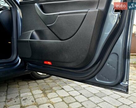 Сірий Фольксваген Пассат, об'ємом двигуна 1.8 л та пробігом 212 тис. км за 7500 $, фото 57 на Automoto.ua