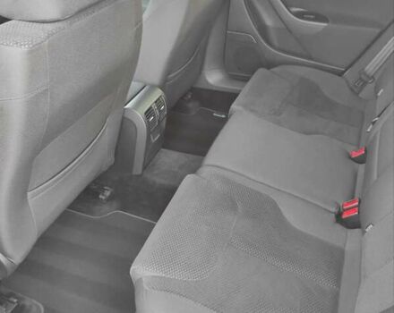 Серый Фольксваген Пассат, объемом двигателя 1.6 л и пробегом 262 тыс. км за 7000 $, фото 61 на Automoto.ua