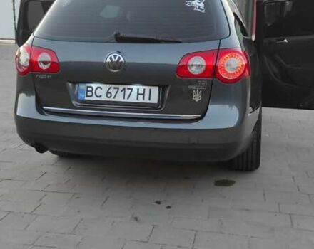 Серый Фольксваген Пассат, объемом двигателя 1.6 л и пробегом 262 тыс. км за 7000 $, фото 14 на Automoto.ua