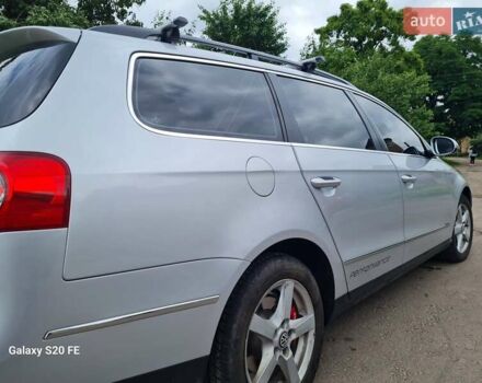 Серый Фольксваген Пассат, объемом двигателя 2 л и пробегом 245 тыс. км за 7500 $, фото 4 на Automoto.ua