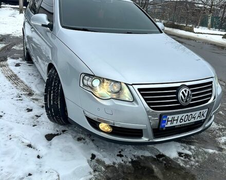 Сірий Фольксваген Пассат, об'ємом двигуна 1.8 л та пробігом 249 тис. км за 7200 $, фото 8 на Automoto.ua