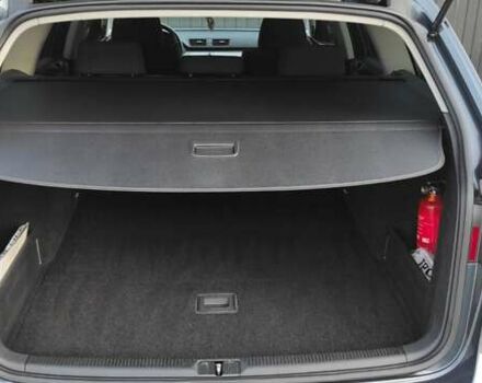 Серый Фольксваген Пассат, объемом двигателя 1.6 л и пробегом 262 тыс. км за 7000 $, фото 63 на Automoto.ua