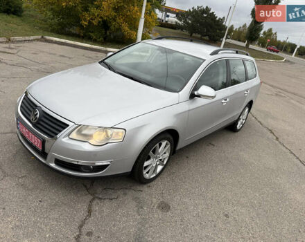 Серый Фольксваген Пассат, объемом двигателя 1.4 л и пробегом 225 тыс. км за 6850 $, фото 1 на Automoto.ua