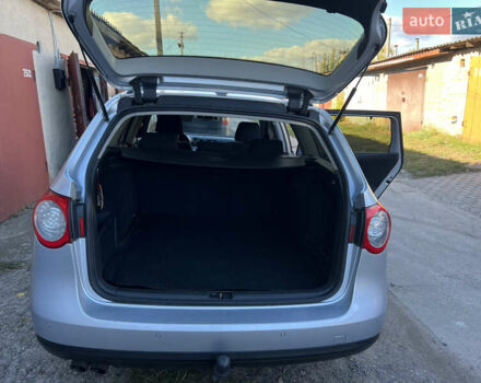 Серый Фольксваген Пассат, объемом двигателя 1.97 л и пробегом 257 тыс. км за 7699 $, фото 31 на Automoto.ua