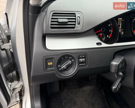 Серый Фольксваген Пассат, объемом двигателя 1.4 л и пробегом 225 тыс. км за 6850 $, фото 10 на Automoto.ua