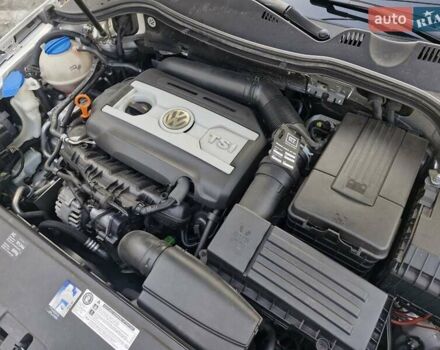 Серый Фольксваген Пассат, объемом двигателя 1.8 л и пробегом 243 тыс. км за 7799 $, фото 8 на Automoto.ua