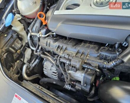 Сірий Фольксваген Пассат, об'ємом двигуна 1.8 л та пробігом 212 тис. км за 7500 $, фото 167 на Automoto.ua